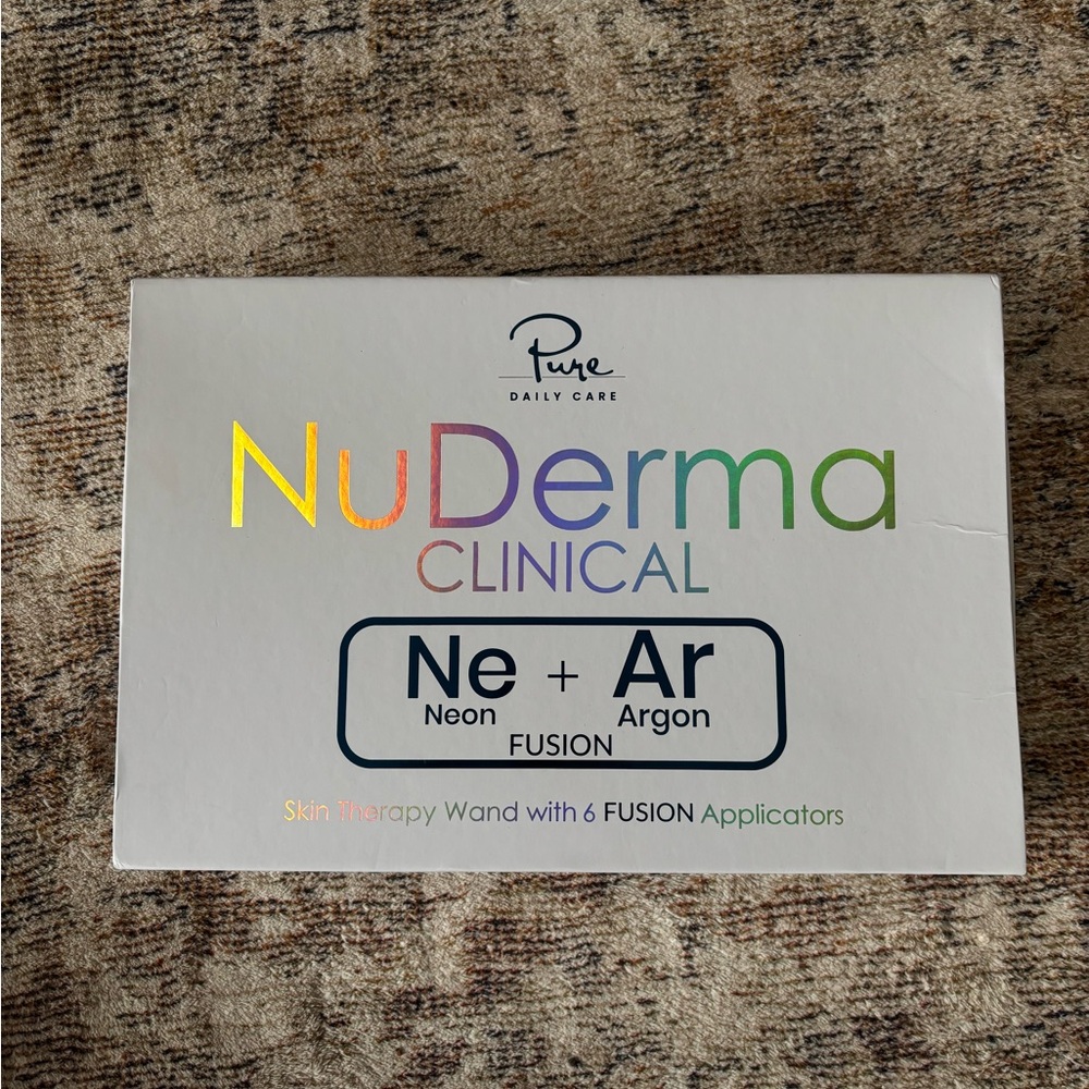 Pure Daily Care NuDerma Clinical Skin Therapy Wand